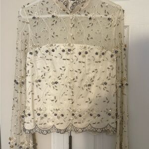 Victoria Royal Ltd White Women's Top